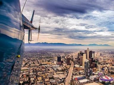 30 Minute Downtown Helicopter Tour of Los Angeles — photo 2