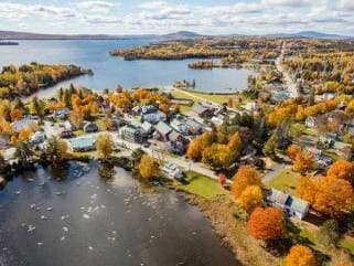 Acadian Seaplanes - Rangeley Lakes Region