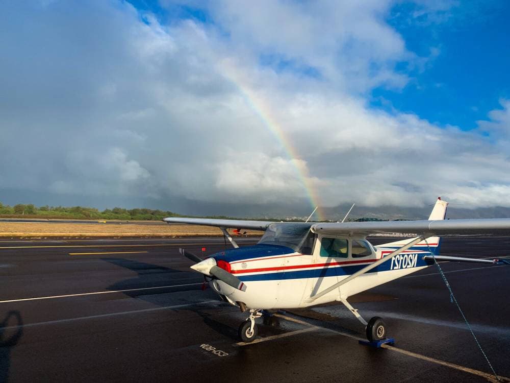 Aviation School in Maui