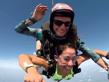 Chicago First Tandem Skydiving — photo 1