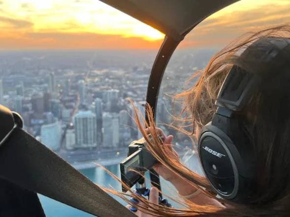Chicago Holiday Lights Helicopter Tour For 4
