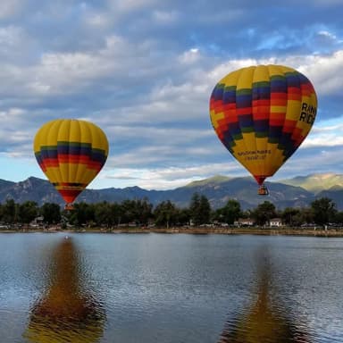 Colorado Springs Sunrise Private Balloon Ride — photo 1