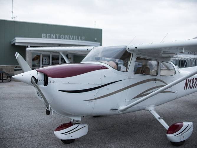 Discovery Flight in Bentonville