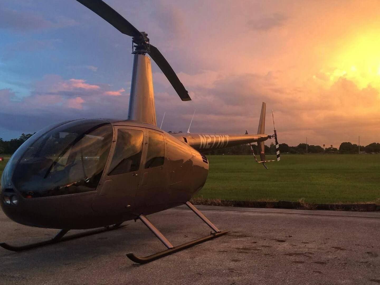 Downtown Detroit Helicopter Tour