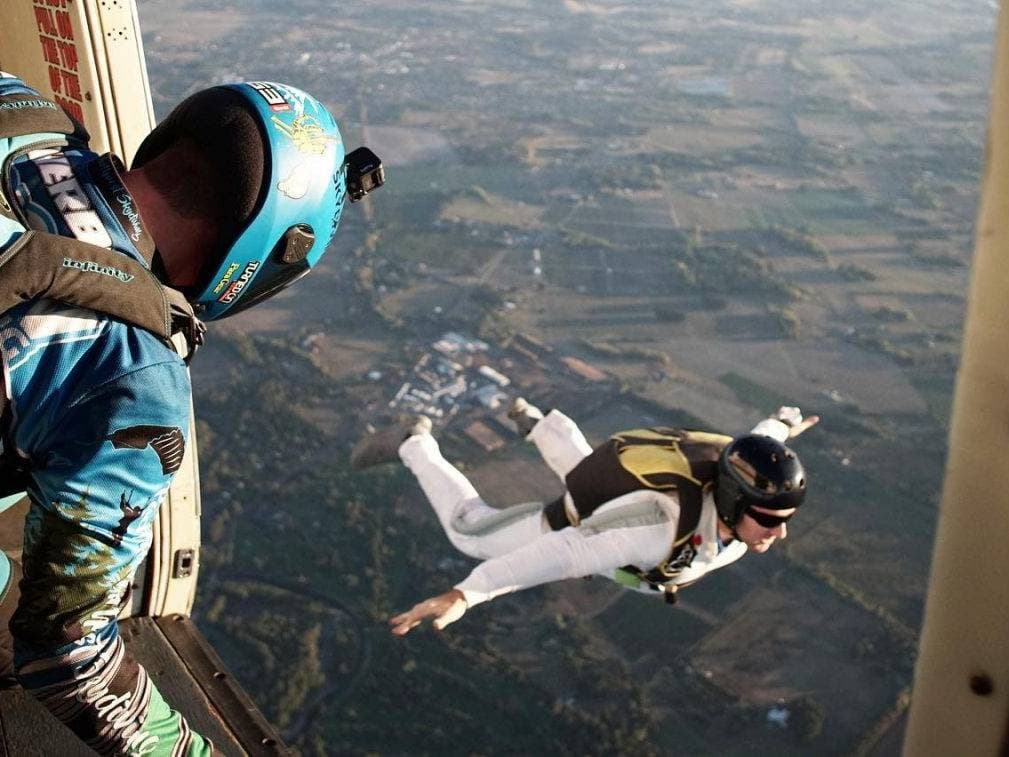 Learn to Skydive in Portland
