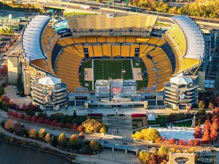 Pittsburgh Stadium Helicopter Tour