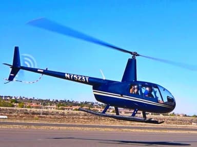 Private Helicopter Tour Oceanside to La Jolla Cove - 40 Minutes — photo 1