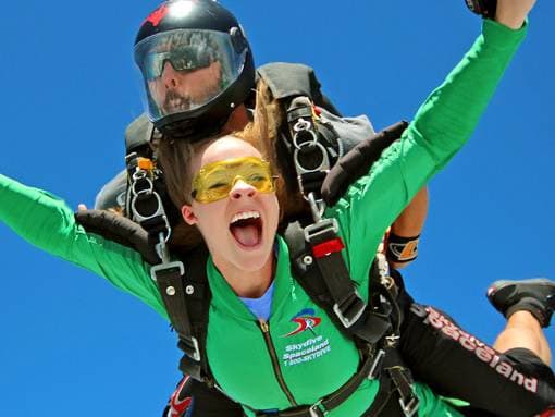 Tandem Skydiving in San Marcos