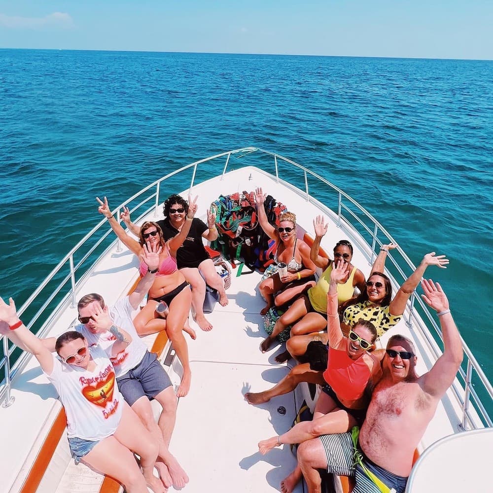 Private Boat: Destin Parasailing Ocean Breeze Experience