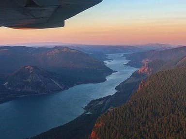 Mount Hood & Columbia River Gorge Air Tour in Portland — photo 3