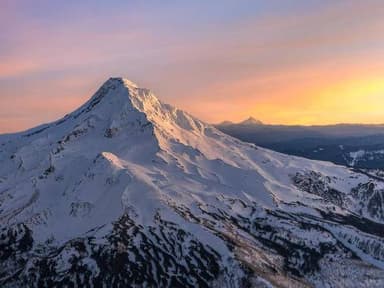 Mount Hood & Columbia River Gorge Air Tour in Portland — photo 2