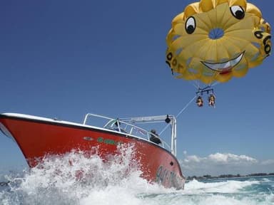 Afternoon Parasailing Adventure above the Gulf of Mexico — photo 1