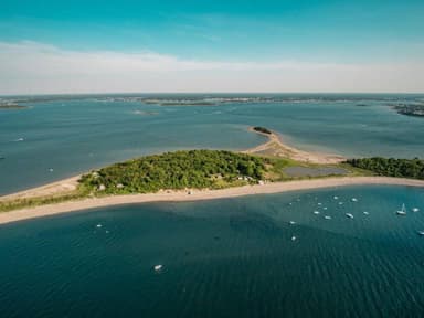 Magnificent Helicopter Tour over Boston — photo 3