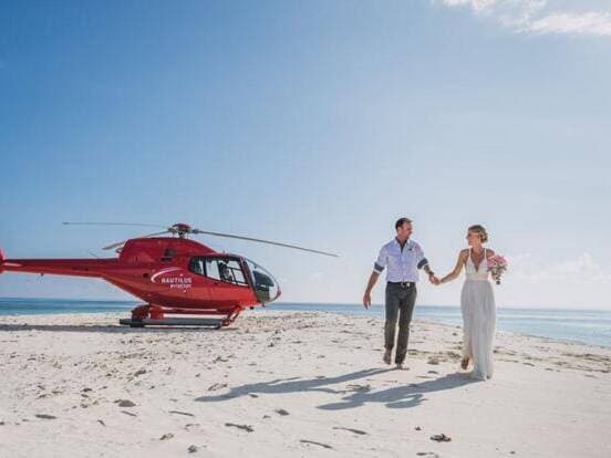 Cairns Helicopter Flight to Vlasoff Sand Cay