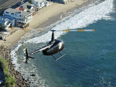 California: Santa Monica Coastline Helicopter Tour — photo 4