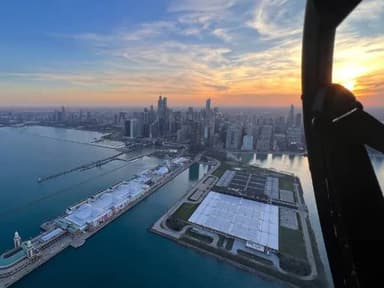 Private Helicopter Tour Chicago Downtown - 10 Minutes — photo 2