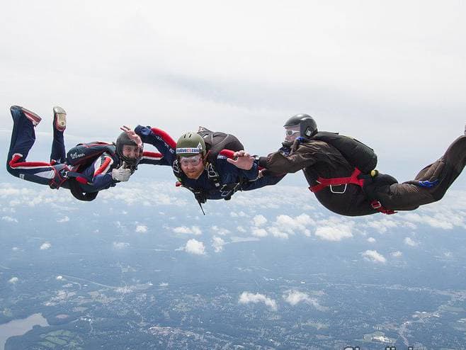 Connecticut Parachutisits in Ellington
