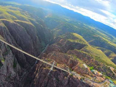 Cripple Creek Pikes Peak Helicopter Tour — photo 1