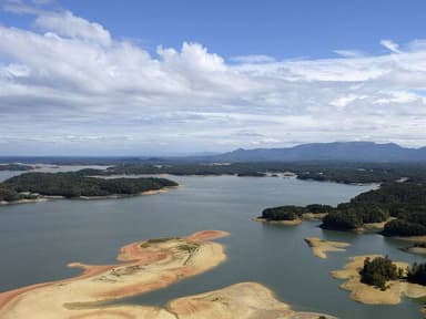 Douglas Lake Helicopter Ride — photo 4