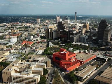 Downtown San Antonio Helicopter Tour — photo 2