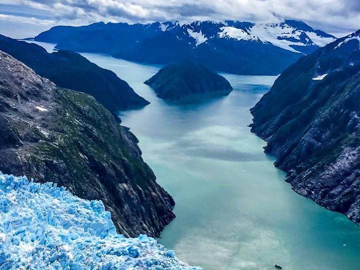 Extended Bear Glacier Scenic Helicopter Flight