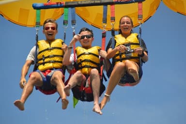 Fly High Feel Free Miami Parasailing Tour — photo 2
