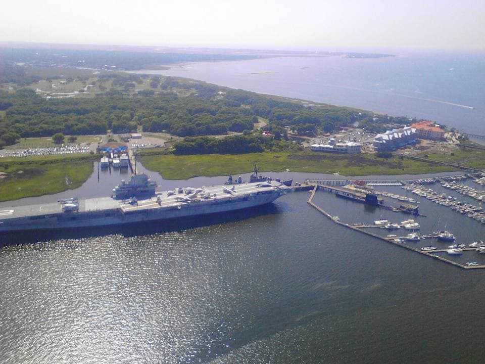 Fly In Helicopters - Lighthouse Tour