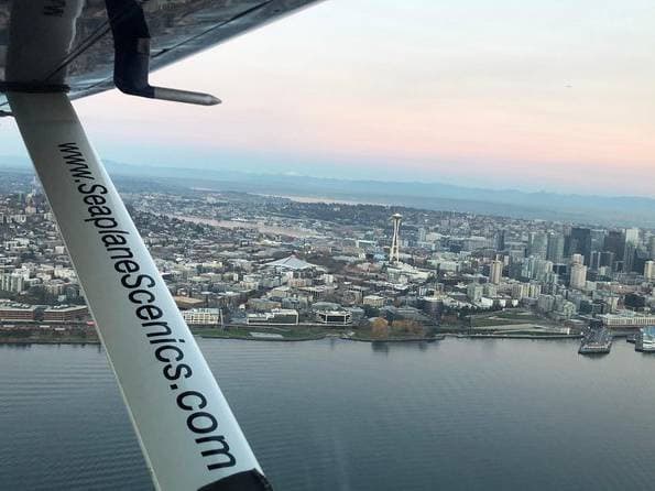 Greater Seattle Scenic Airplane Tour