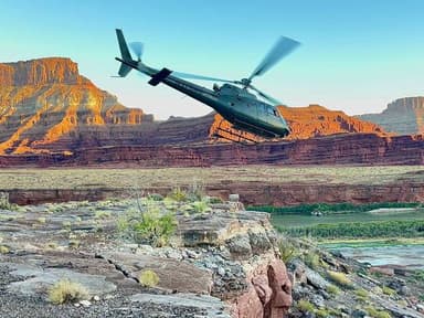 1-Hour Helicopter Tour from Moab — photo 3