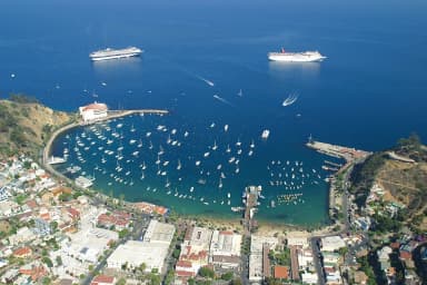 Helicopter Day Trips and Charters Departing From Santa Monica — photo 1