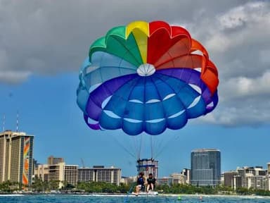 Honolulu Parasailing Adventures — photo 1