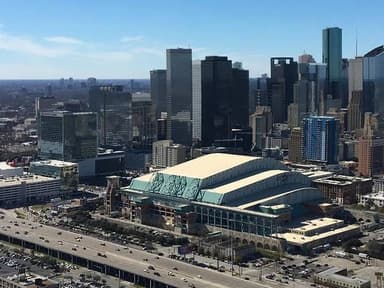 Houston Uptown Loop Helicopter Ride — photo 1