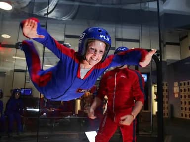 Indoor Skydiving iFLY Houston-Memorial — photo 1