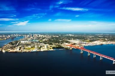 Jacksonville Downtown Skyline Helicopter Ride — photo 1