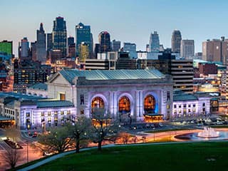 Kansas City Legends Helicopter Tour — photo 1