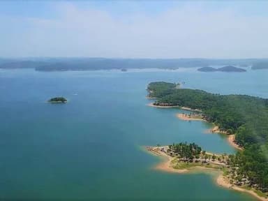 Lake Tour — photo 1