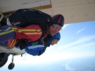 Lancaster Tandem Skydive — photo 1