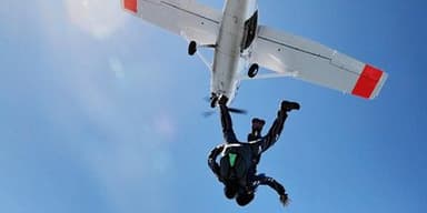 Learn to Skydive Solo in Rochester — photo 1