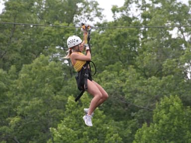Level 2 Zip Line Canopy Tour — photo 1