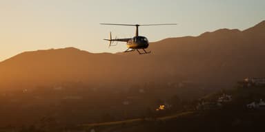 Malibu Grandeur Helicopter Tour — photo 1