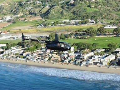 Santa Monica 30 Minutes Helicopter Tour of the Coastline — photo 2