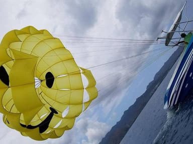 Maunalua Bay Parasailing Adventure — photo 3