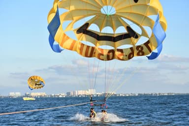 Biscayne Bay Miami Parasailing Flight — photo 1