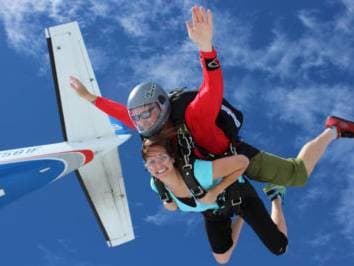 Minneapolis Solo Skydive Training