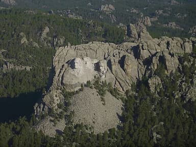 Mount Rushmore Helicopter Tour — photo 2