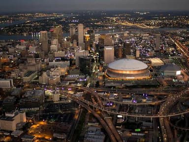 New Orleans Night Sightseeing Flight — photo 3