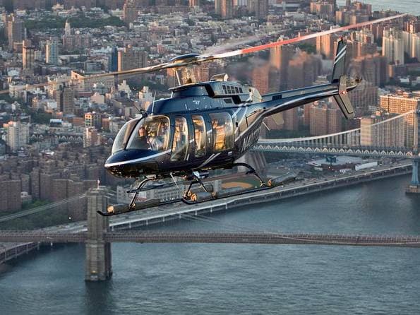 New York Helicopter Tour: Manhattan Highlights