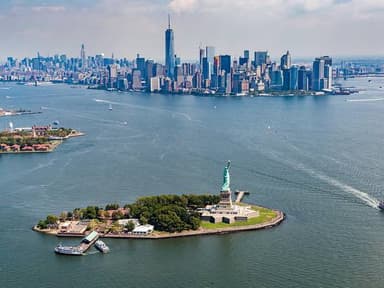 New York Manhattan Scenic Helicopter Tour — photo 2
