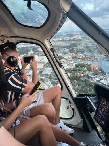 Dream Tour: City Lights of Orlando 30 Mile Helicopter Ride — photo 4
