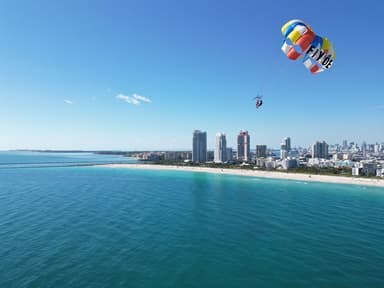 Deluxe Parasail Flight in Miami — photo 5